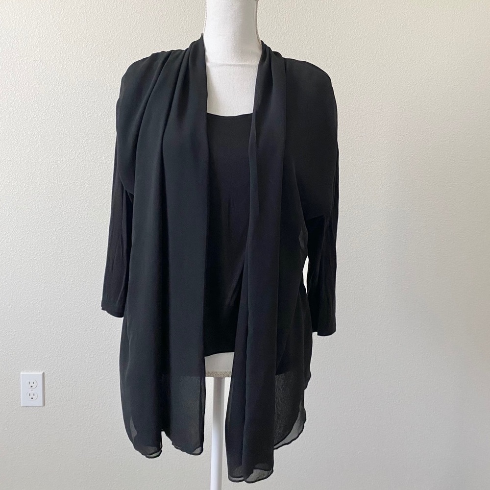 DKNYC Black women’s top